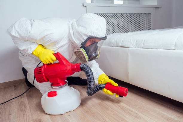 Best Pest Prevention Services  in Karnes City, TX